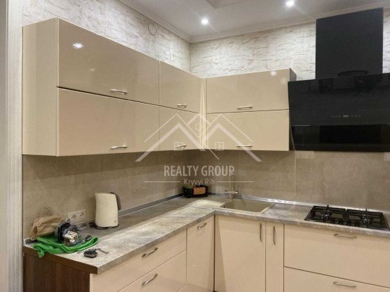 Оренда 3к квартири з автономним опаленням в центрі міста