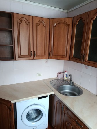 Алмазний біля зупинки 3 окремі кімнати - фото 1