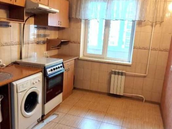 Здам в оренду 3 кімн квартиру на Східному-2!Кімнати окремі,двустороння Кривой Рог