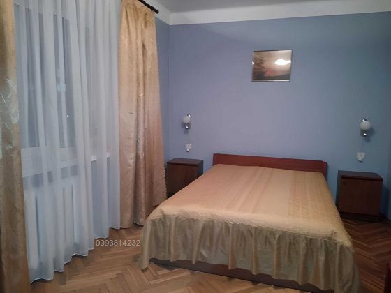 ОТ ХОЗЯЙКИ. БЕЗ КОМИССИИ. ЦЕНТР СУМ. (Риэлторам не звонить!) Суми