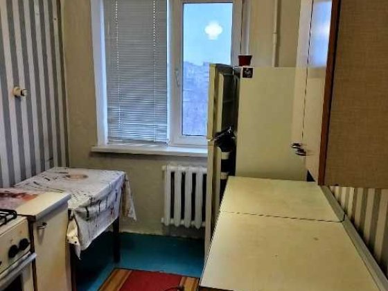 Оренда 2 кімн. кварт. 8 поверх.з 9ти.Кімнати окремі. Р-н 173 кварталу