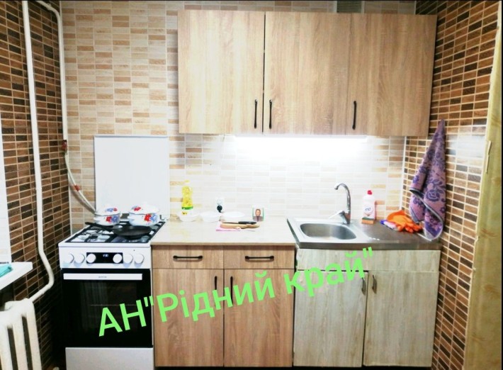 Здамо 1у кв. пл.38 м.кв в цегл.теплому будинку. - фото 1