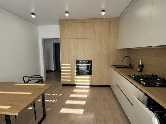 Оренда однокімнатної квартири на Щасливому. Перша здача Ровно