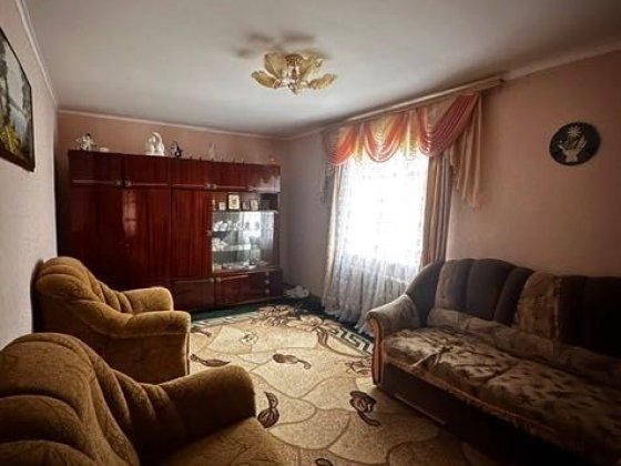 Срочно!!! Центр,р-н 38 школи,здам в оренду будинок!!! Полтава