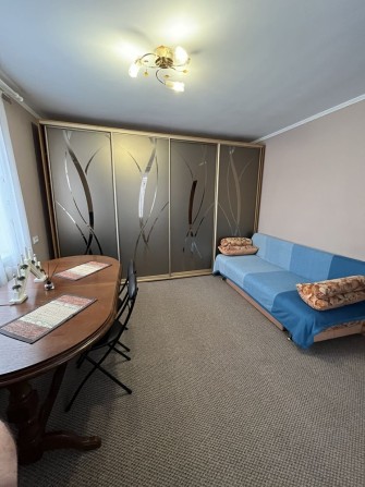 Однокімнатна в будинку на Павленках. Центр. - фото 1