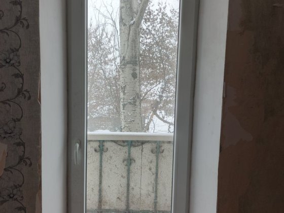 Здам 2- х  кімнатну квартиру в  районі Червоної  (15 школа). Кривой Рог