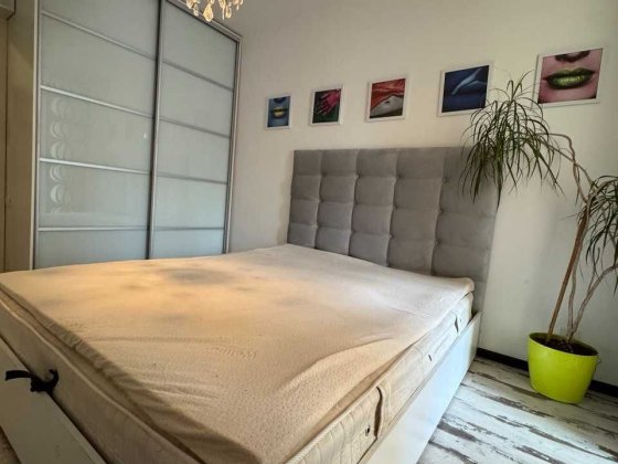 Затишна 3 кім. квартира в центрі Ровно