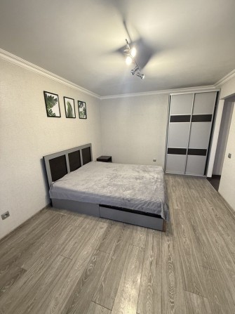 Здам однокімнатну квартиру в центрі з ремонтом - фото 1