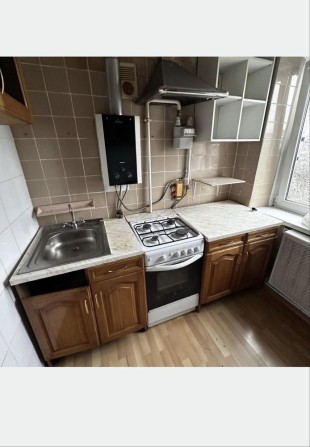 Зигіна, 1 кімнатна 9000грн+комунальні - фото 1