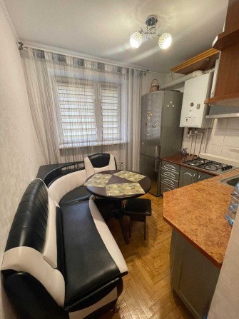 1 кім. на Дорошенка з Індивідуальним опаленням - фото 1