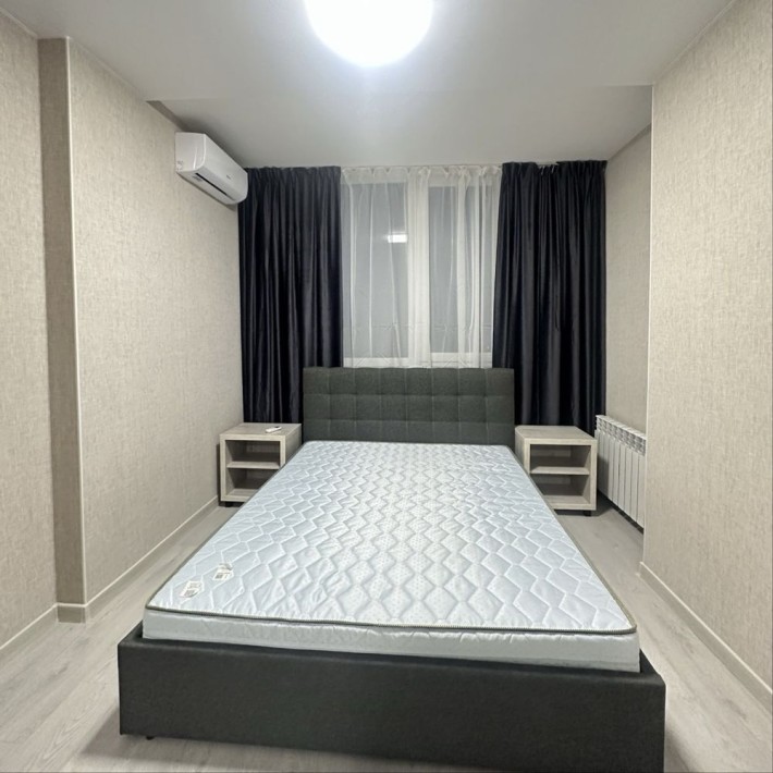 Марії Башкірцева 20 нова квартира парковка у дворі - фото 1