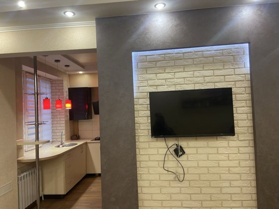 Здам 1-к студію в центрі соцміста,тепла підлога! Кривой Рог