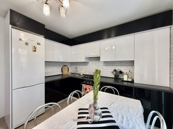 Стильна квартира кухня/студіо і спальня на Тарнавського Тернопіль