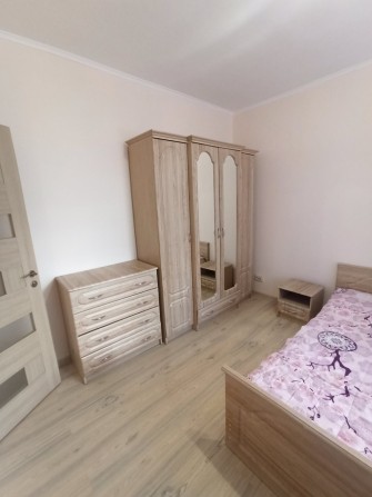 Оренда 2 кімнатної квартири, а районі Метро - фото 1