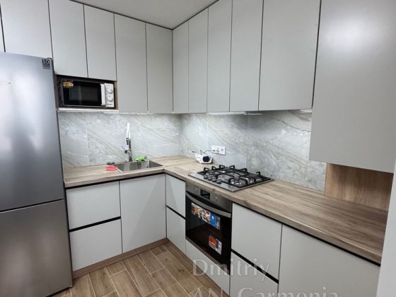 1-К Велекотырновская , рядом Эпицентр Полтава