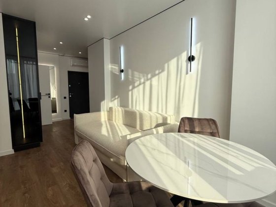 Оренда однокімнатної квартири з стильним ремонтом у жк MANHATTAN Ивано-Франковск