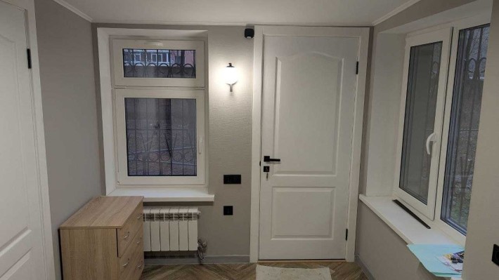 Квартира з окремим входом та гаражем! - фото 1