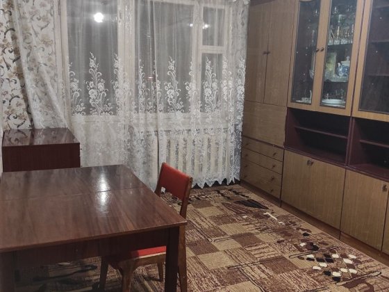 Левада, пр-т Миру, 1-кімн. квартира. Полтава