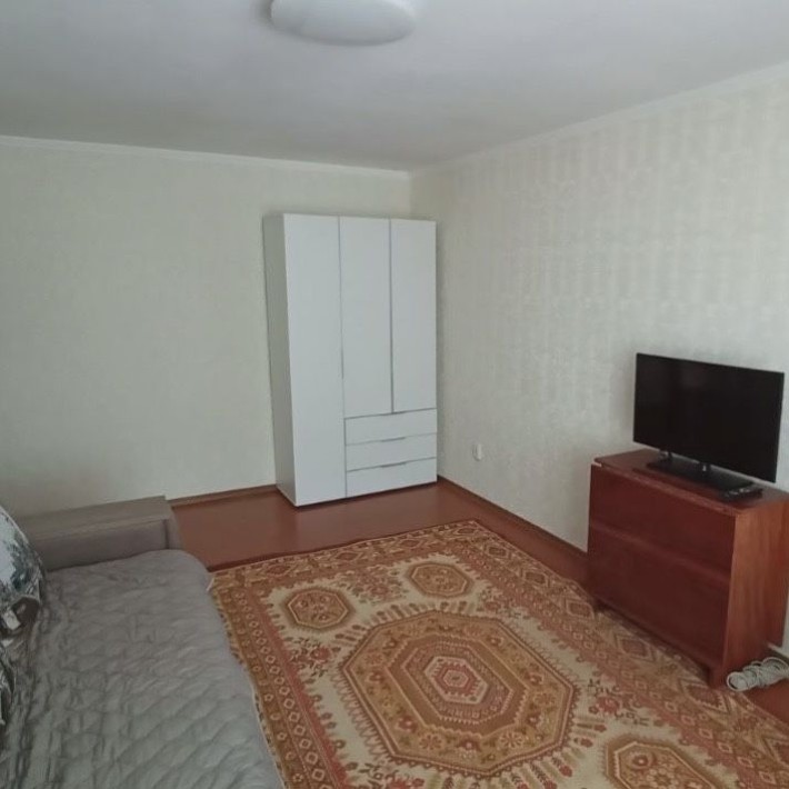 М-н Боженко поряд зупинка та ринок - фото 1