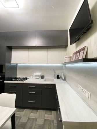 Здам 1-кімнатну квартиру по вул. Л. Українки - фото 1