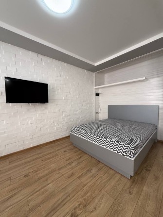 Оренда 1- кімнатної квартири на Мельника - фото 1