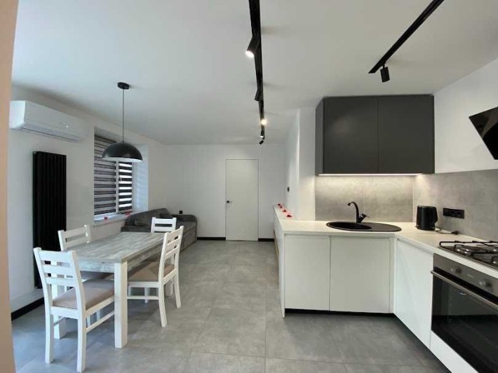 Оренда 1кім на Бандери. Перша здача. 380$. - фото 1