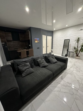 Затишна 2-кімнатна квартира на Подолі — довгострокова оренда! - фото 1