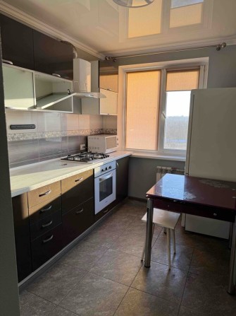 Здається 3 кімнатна квартира в центрі міста . - фото 1