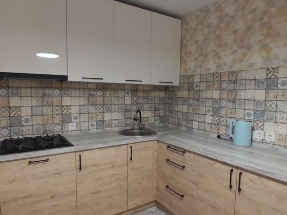 Миру 16 а новобудова на Леваді поруч з Сільпо Полтава