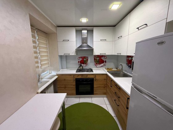 Оренда 2к квартири, на Володимира Великого