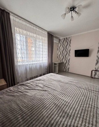 Оренда 1-кімнатної квартири | вул. Мельника, 10, центр міста - фото 1