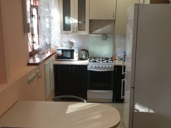 Березовий сквер гарна квартира на 1-му поверсі Полтава