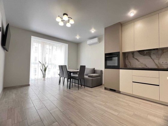 Стильна 1-кімнатна квартира в новобудові Ровно