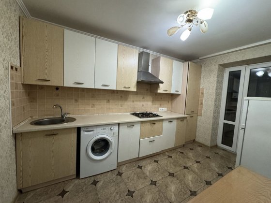 Свободна!Уютная однушка в новострое!Район подол! Полтава