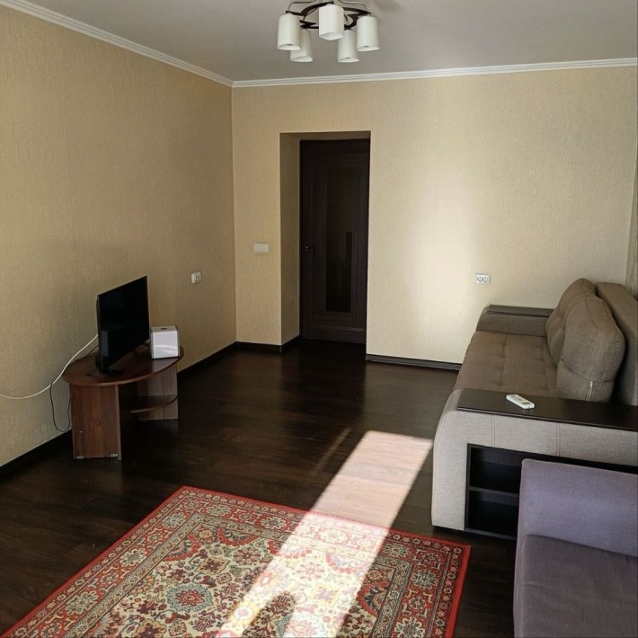 Бідного 18  Левада - фото 1