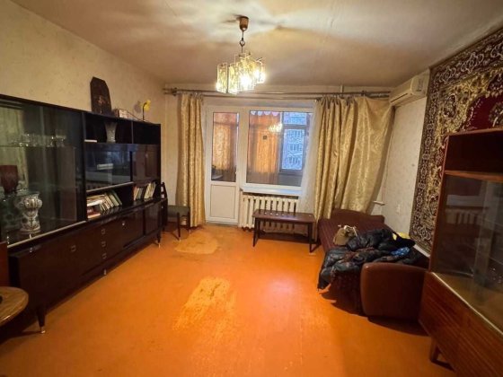 Здається в оренду 3-х кімнатну квартиру в районі Подолу Полтава