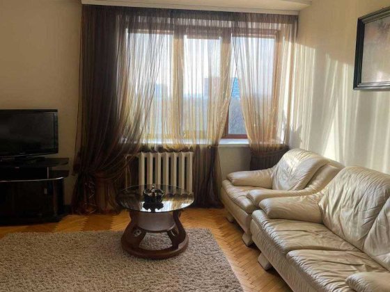 3 кімнатна в Центрі Ровно