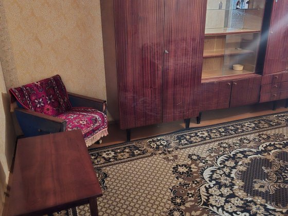 Здається квартира на Романа Атаманюка 1 поверх Суми