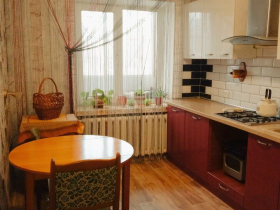 Оренда 1к.кв / 1 поверх /р-н. 10 школи Суми