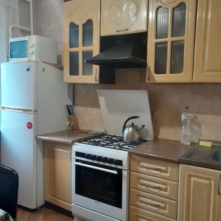 Інститут звязку гарна квартира біля зупинки вільна 14 лютого - фото 1