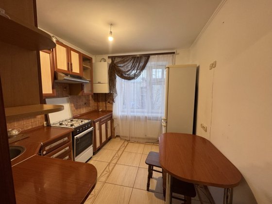 Оренда 3 кймнатної квартири по вул.Карпенка Тернополь