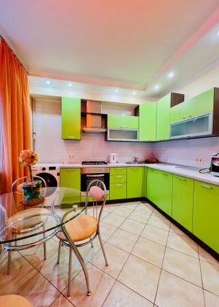 Здам гарну квартиру в новому будинку, світло не вимикають - фото 1