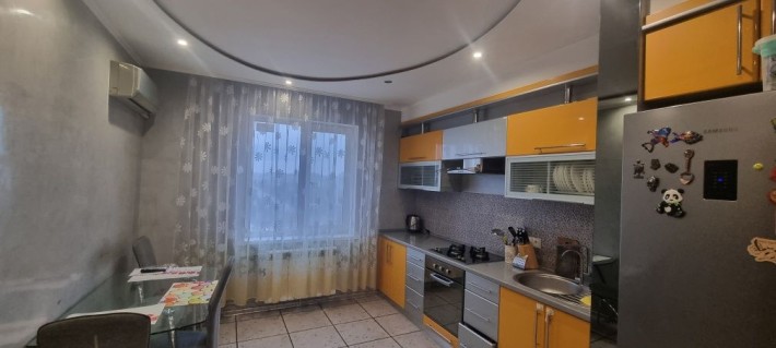 Актуально. Сучасна квартира на Таврійському . - фото 1