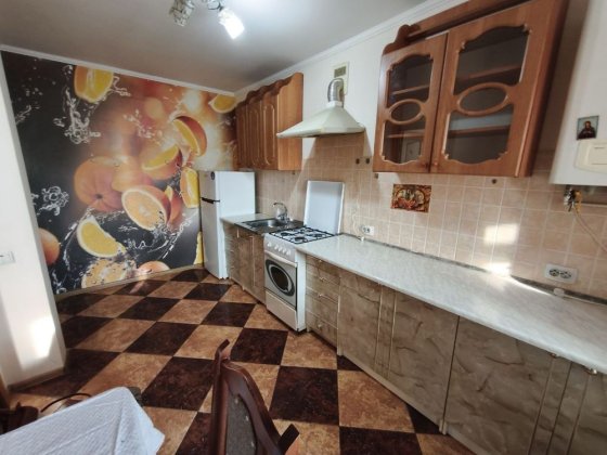 ОРЕНДА 1/2 кім вул. Білогірська Тернопіль