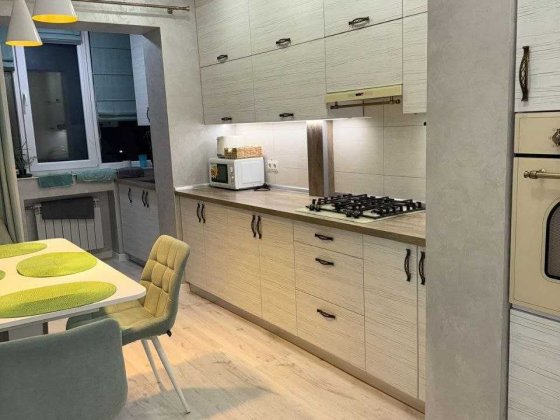 Оренда 3х квартира Центр, вул. Кн. Володимира Ровно