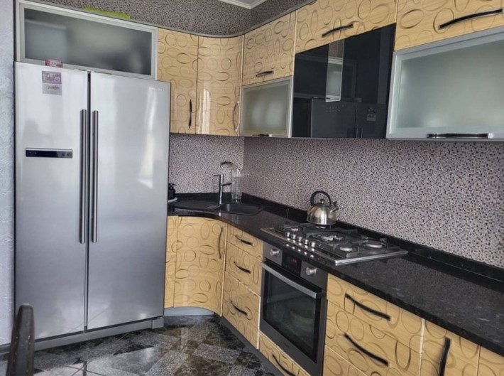 Двокімнатна квартира в районі Чайки - фото 1