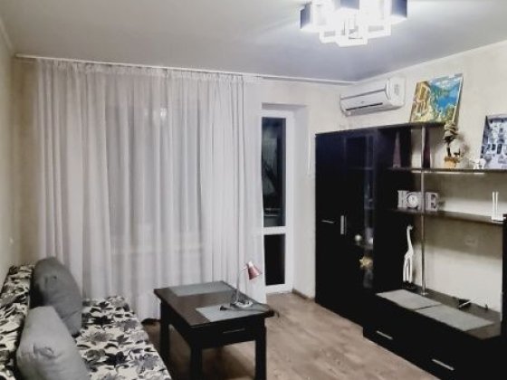 Гарна однокімнатна квартира на Шуменському . Херсон