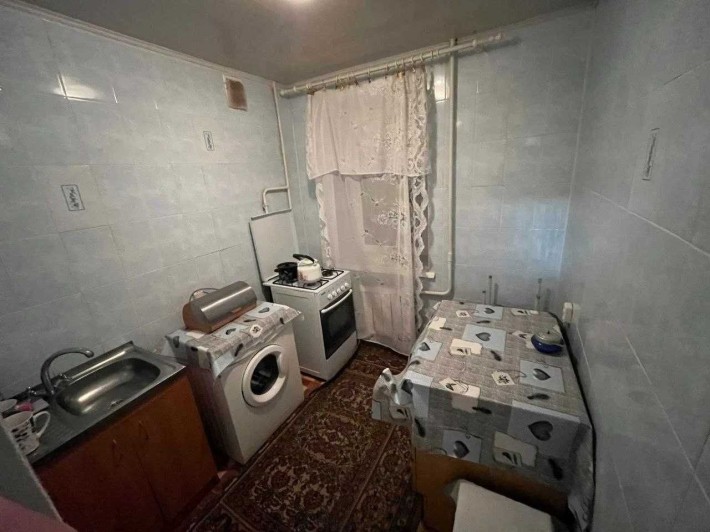 В оренду 1-кімнатна квартира по вул. Л. Українки - фото 1