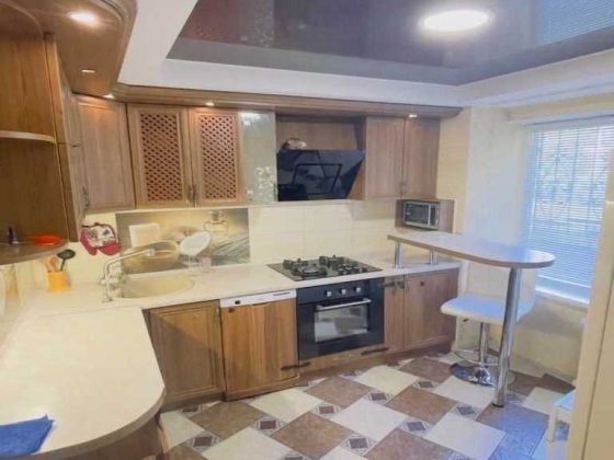 Сдам в аренду 3-ех комнатную квартиру в р-н Половки Полтава