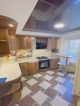 Сдам в аренду 3-ех комнатную квартиру в р-н Половки - фото 1